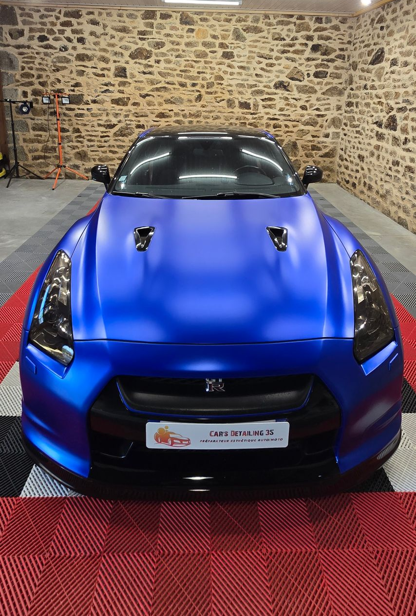 Nissan GT-R nettoyée par Car's Detailing 35